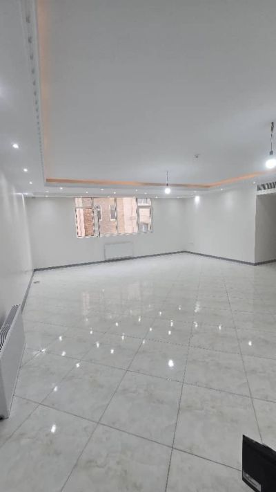 آپارتمان 137 متری سه خوابه در فاز 2 اندیشه