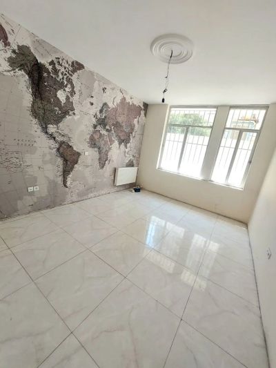 اداری 250 متری چهارخوابه در سردار جنگل تهران