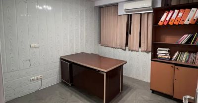 اداری 44 متری دو خوابه در بین النهرین همدان