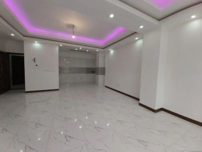 آپارتمان 75 متری دو خوابه در فاز 6 پرند