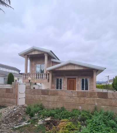 ویلا 300 متری سه خوابه در چمستان