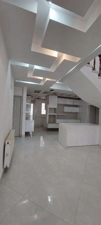 آپارتمان 300 متری چهارخوابه در سلمان فارسی ساری