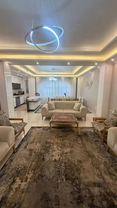 آپارتمان 104 متری دو خوابه در معلم رشت