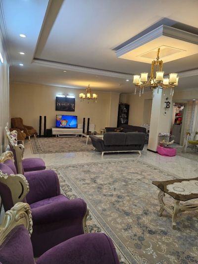 آپارتمان 115 متری دو خوابه در شادآباد تهران