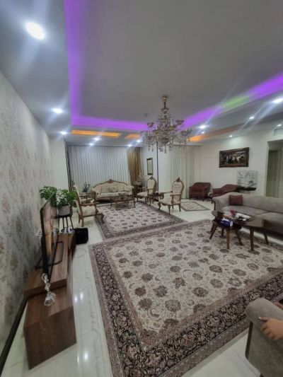آپارتمان 140 متری سه خوابه در فاز 2 اندیشه