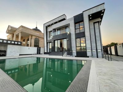 خانه 1000 متری چهارخوابه در کرج