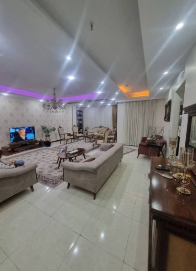 آپارتمان 140 متری سه خوابه در فاز 2 اندیشه
