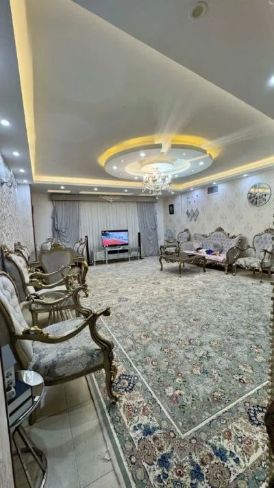 آپارتمان 104 متری دو خوابه در کوی دکتر حسابی نهاوند