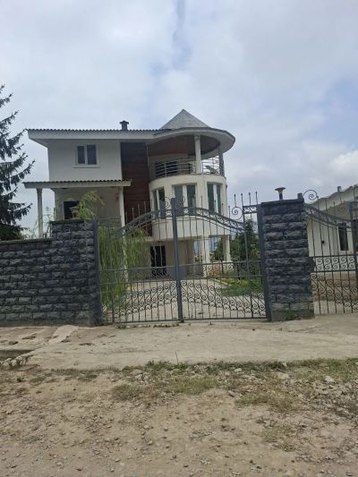 ویلا 500 متری سه خوابه در کلاردشت