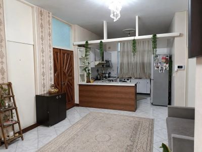 آپارتمان 103 متری دو خوابه در حشمتیه تهران