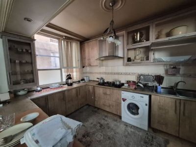 آپارتمان 82 متری دو خوابه در شادآباد تهران