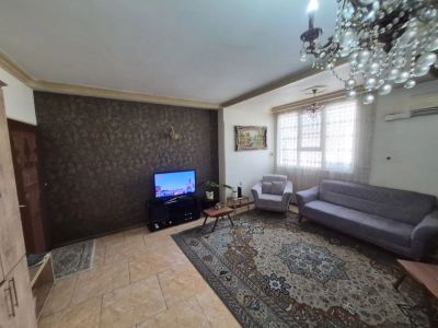 آپارتمان 82 متری دو خوابه در شادآباد تهران