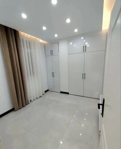 آپارتمان 84 متری دو خوابه در فاز 2 پرند