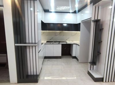 آپارتمان 84 متری دو خوابه در فاز 6 پرند