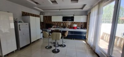 ویلا 450 متری دو خوابه در چهارباغ کرج