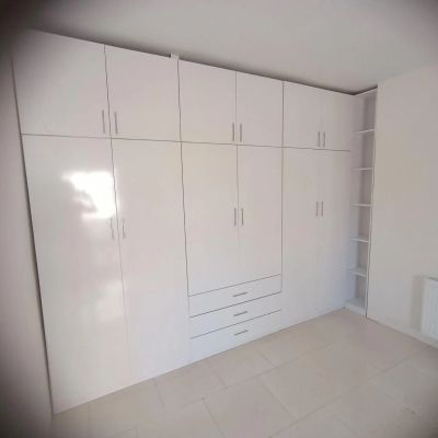 آپارتمان 84 متری دو خوابه در فاز 6 پرند