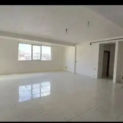 آپارتمان 83 متری دو خوابه در فاز 6 پرند