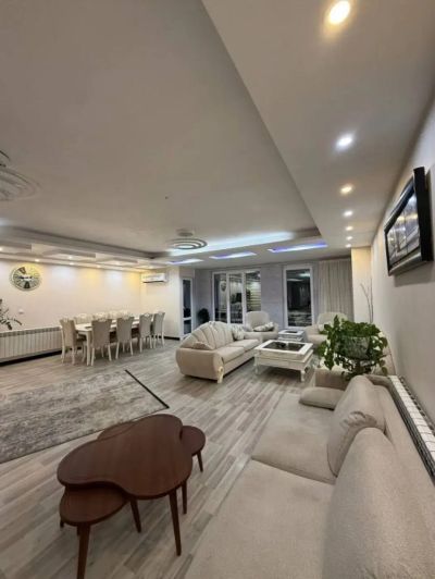 آپارتمان 200 متری سه خوابه در ساری