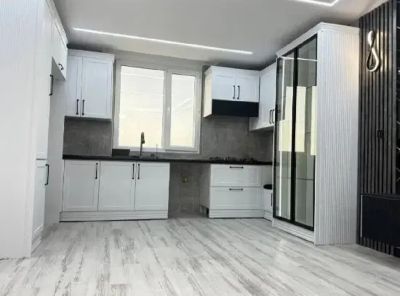 آپارتمان 96 متری دو خوابه در فاز 6 پرند