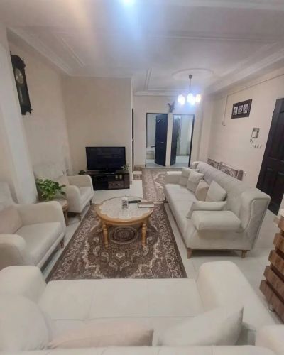 آپارتمان 80 متری دو خوابه در میدان شهرداری رشت