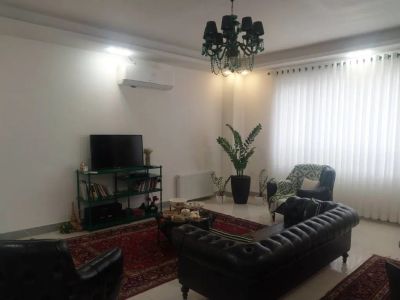 آپارتمان 100 متری دو خوابه در پل هوایی قائم شهر