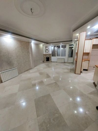 آپارتمان 85 متری دو خوابه در پونک تهران