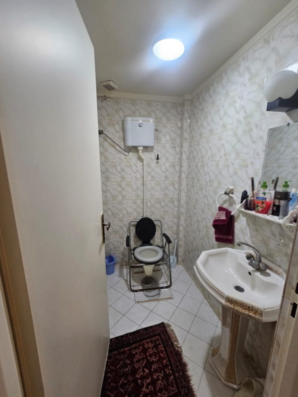 آپارتمان 90 متری دو خوابه در فاطمی تهران