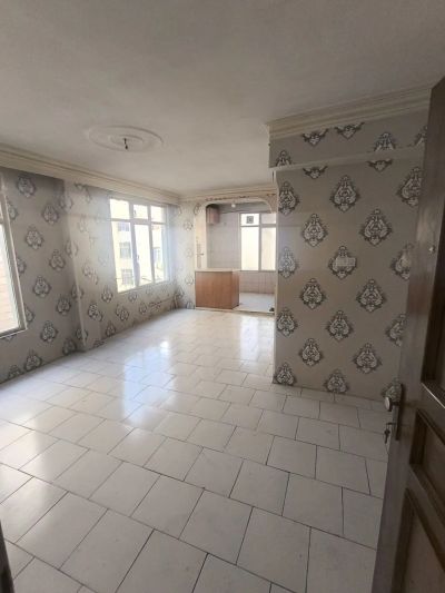 آپارتمان 65 متری دو خوابه در حشمتیه تهران