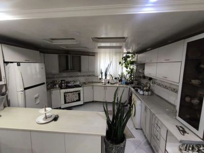 آپارتمان 81 متری دو خوابه در حشمتیه تهران