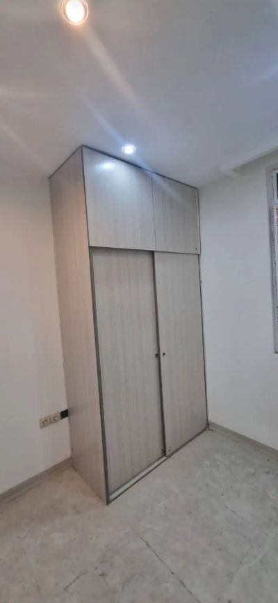 آپارتمان 128 متری سه خوابه در نیروی هوایی تهران