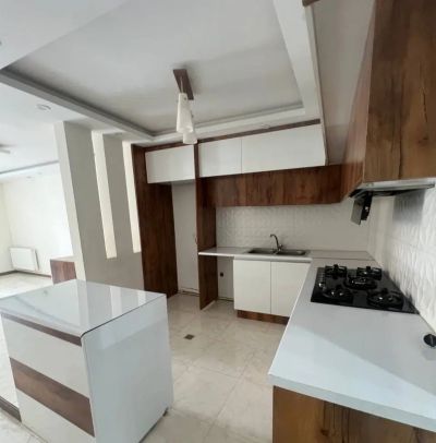 آپارتمان 110 متری دو خوابه در فاز 1 پردیس