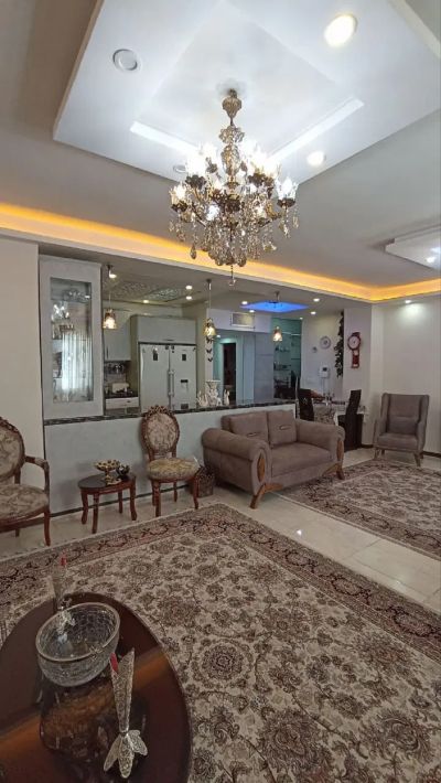 آپارتمان 97 متری دو خوابه در فاز ۸ پردیس