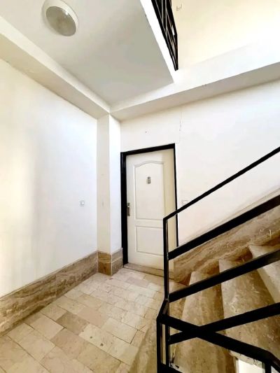آپارتمان 84 متری دو خوابه در میدان ارغوان ملارد