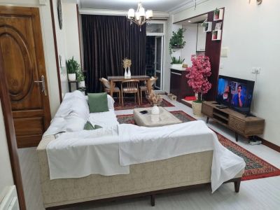 آپارتمان 76 متری دو خوابه در صادقیه تهران