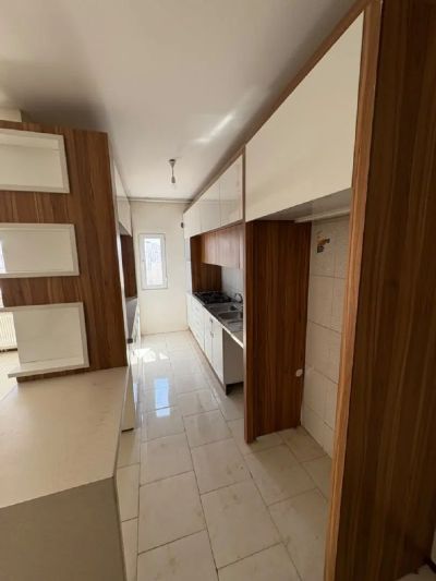 آپارتمان 87 متری دو خوابه در فاز 11 پردیس