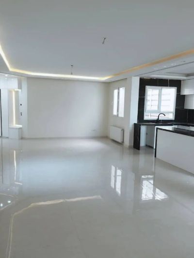 آپارتمان 111 متری دو خوابه در سعادت آباد تهران